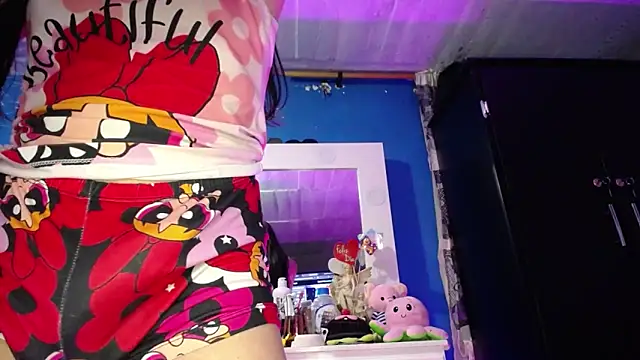 Lunahoney1 online show from 02.13.26