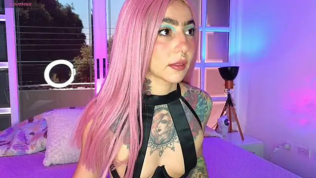 Evangelyne 1 online show from 01.12.25