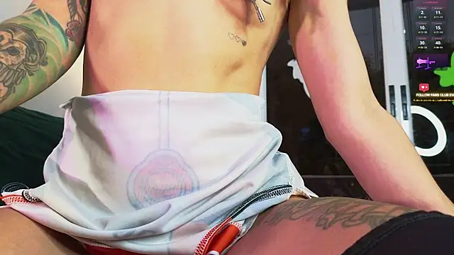 Evangelyne 1 online show from 10.25.25