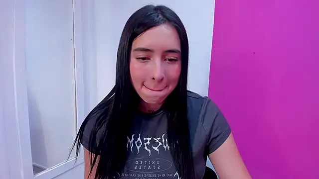isabella jade online show from 01.15.25