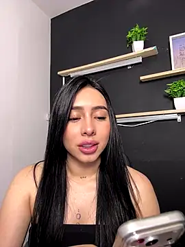 isabella jade online show from 12.23.25