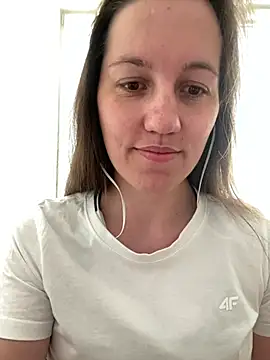 Snapshot of Nicole-Ray chatting on 06.07.26 Nicole-Ray online show from 06.07.26