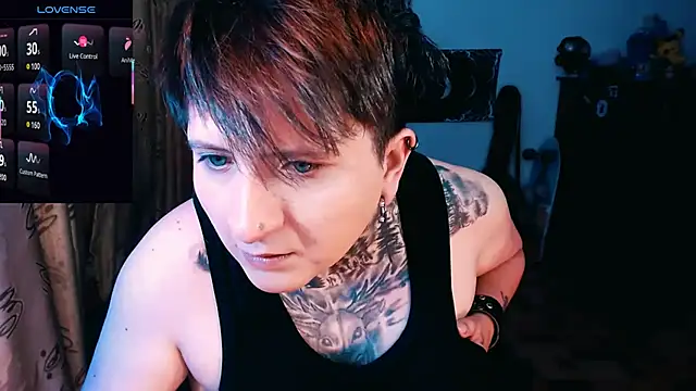 Marieblueeyes online show from 10.27.25