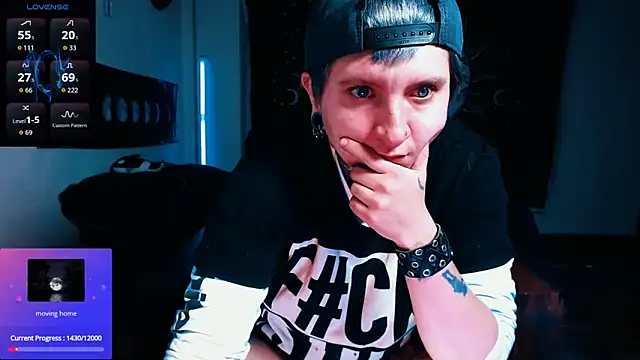 Marieblueeyes online show from 03.27.26