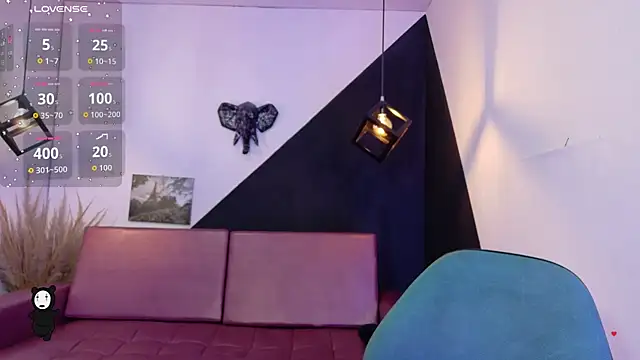 Perla Campbell online show from 10.02.25