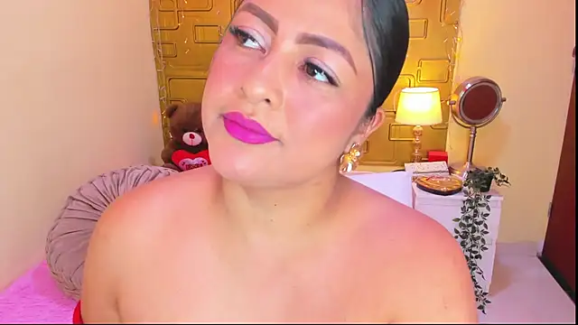 Julia Haye online show from 02.17.26