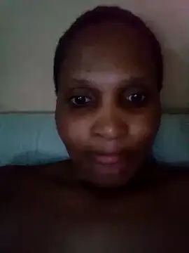 Nonelela online show from 10.28.25