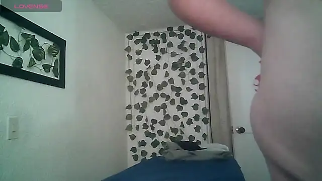 Snapshot of SexDiffrent chatting on 11.29.25 SexDiffrent online show from 11.29.25