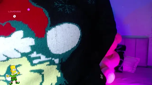 Snapshot of kim_blake chatting on 12.24.24 kim blake online show from 12.24.24