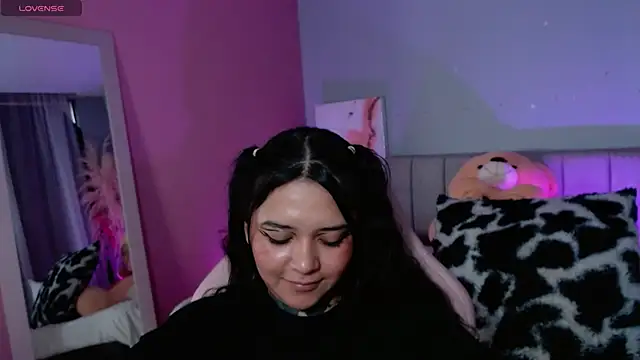 Snapshot of kim_blake chatting on 01.27.25 kim blake online show from 01.27.25