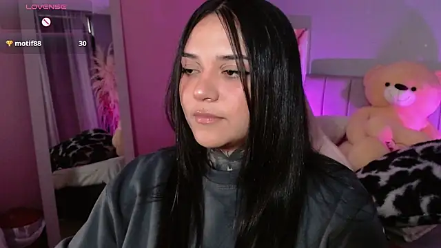 Snapshot of kim_blake chatting on 01.28.25 kim blake online show from 01.28.25