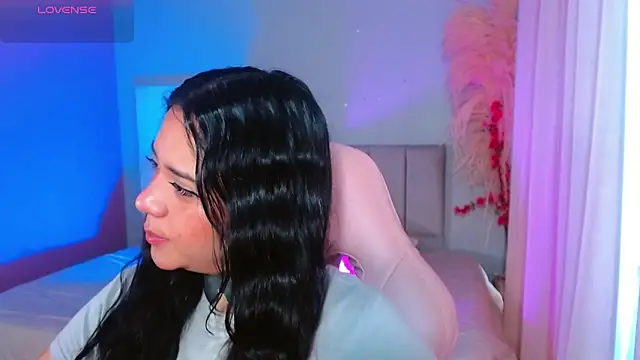 Snapshot of kim_blake chatting on 02.03.25 kim blake online show from 02.03.25