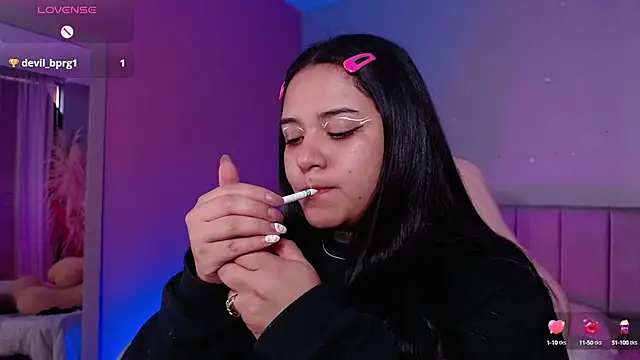 Snapshot of kim_blake chatting on 02.07.25 kim blake online show from 02.07.25