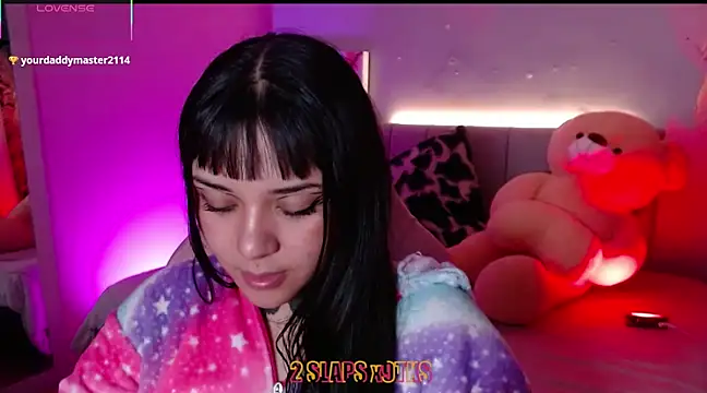 Snapshot of kim_blake chatting on 03.06.25 kim blake online show from 03.06.25