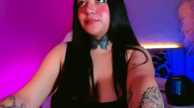 Snapshot of kim_blake chatting on 03.22.25 kim blake online show from 03.22.25