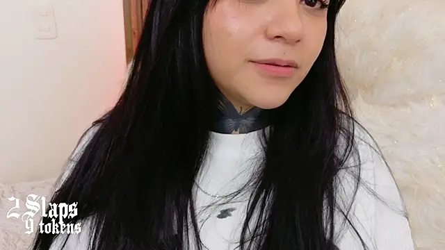 Snapshot of kim_blake chatting on 10.21.25 kim blake online show from 10.21.25