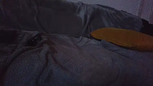 Snapshot of gege_cool chatting on 11.02.25 gege cool online show from 11.02.25