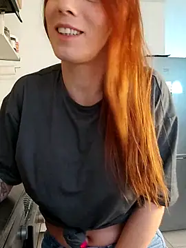 clara-francaise online show from 11.19.25