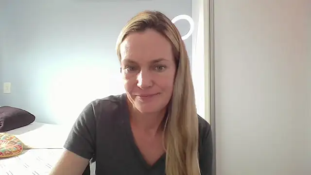 Annylove1 online show from 02.04.26