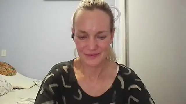 Annylove1 online show from 02.06.26