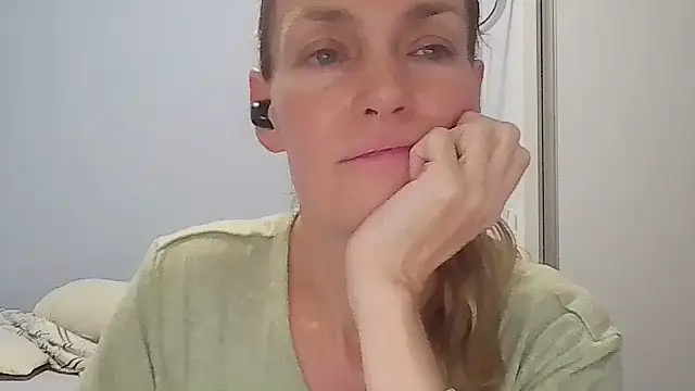 Annylove1 online show from 03.12.26