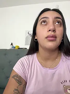 Hannahoff online show from 11.18.25