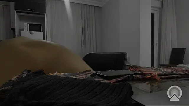 Snapshot of ALPHANDRE chatting on 10.06.25 ALPHANDRE online show from 10.06.25