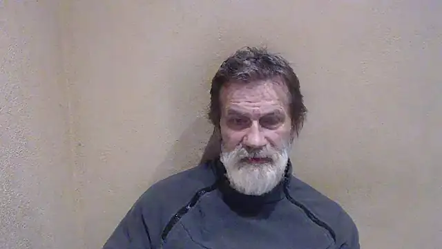 Snapshot of AlexNudo chatting on 01.13.25 AlexNudo online show from 01.13.25