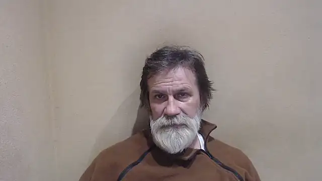 Snapshot of AlexNudo chatting on 02.04.25 AlexNudo online show from 02.04.25