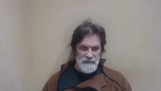 Snapshot of AlexNudo chatting on 03.21.25 AlexNudo online show from 03.21.25