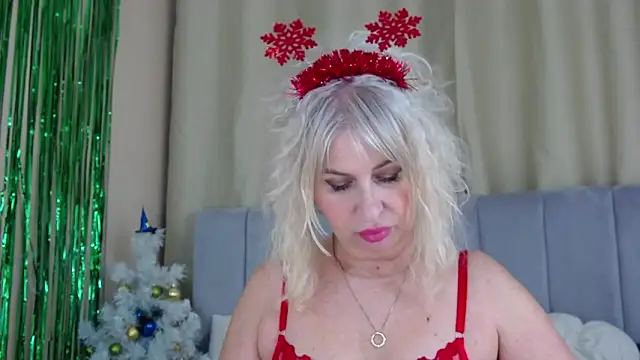 Barbie Blond  online show from 12.27.24
