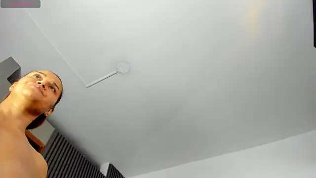 Sinthia Collins online show from 03.06.25