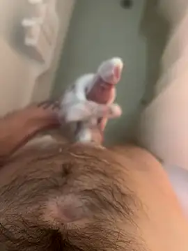 Snapshot of ThatTattooedGuy chatting on 10.21.25 ThatTattooedGuy online show from 10.21.25