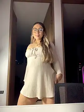 Im sophiie online show from 02.28.26