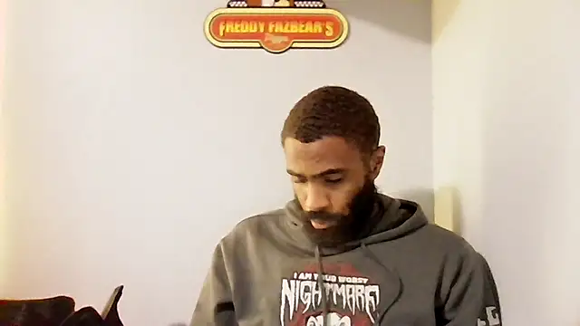 Snapshot of SlxmXBlxck chatting on 11.12.25 SlxmXBlxck online show from 11.12.25