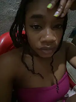  yisela  online show from 10.02.25