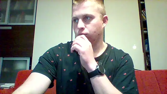 Snapshot of Matttthees chatting on 10.15.25 Matttthees online show from 10.15.25