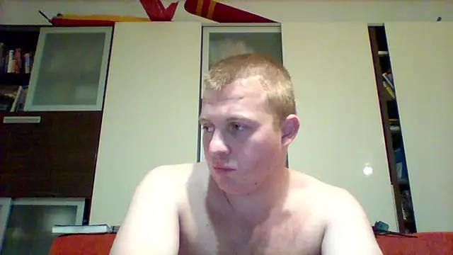 Snapshot of Matttthees chatting on 10.17.25 Matttthees online show from 10.17.25