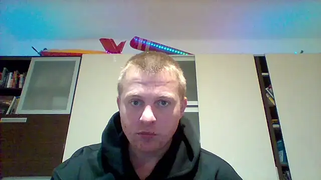 Snapshot of Matttthees chatting on 10.22.25 Matttthees online show from 10.22.25