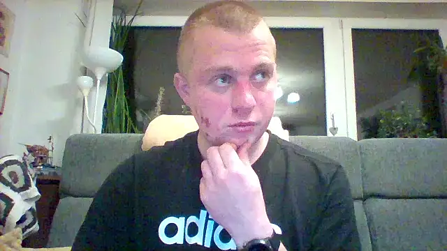 Snapshot of Matttthees chatting on 11.13.25 Matttthees online show from 11.13.25