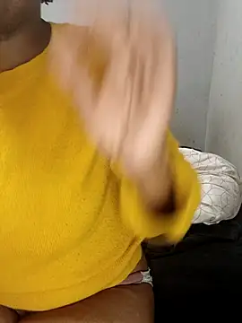 Snapshot of BeejayLoverxx chatting on 10.03.25 BeejayLoverxx online show from 10.03.25