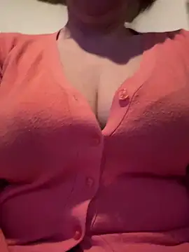 Snapshot of sweetmystery1 chatting on 02.25.25 sweetmystery1 online show from 02.25.25