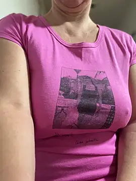 Snapshot of sweetmystery1 chatting on 03.02.25 sweetmystery1 online show from 03.02.25