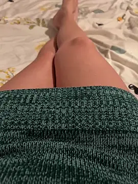 Snapshot of sweetmystery1 chatting on 03.10.25 sweetmystery1 online show from 03.10.25