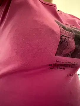 Snapshot of sweetmystery1 chatting on 09.19.25 sweetmystery1 online show from 09.19.25