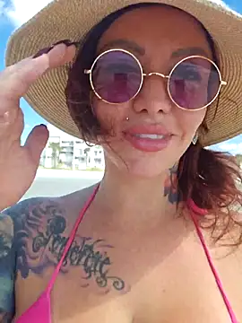 CharletteWebb online show from 10.08.25