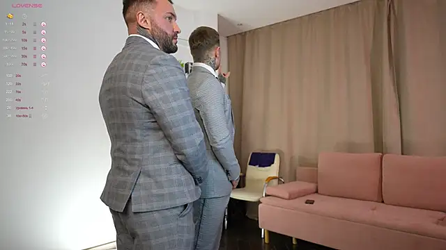 Snapshot of Demianblake chatting on 11.06.25 Demianblake online show from 11.06.25