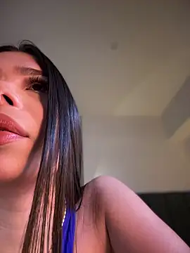 Snapshot of JanyLunaa chatting on 01.08.25 JanyLunaa online show from 01.08.25