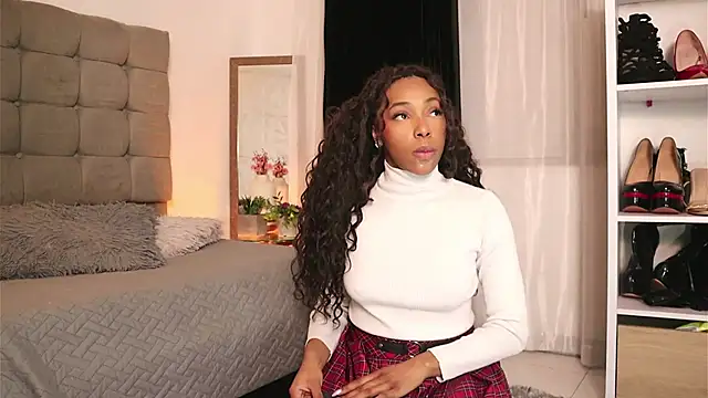 Snapshot of Valeriestyle chatting on 02.21.25 Valeriestyle online show from 02.21.25