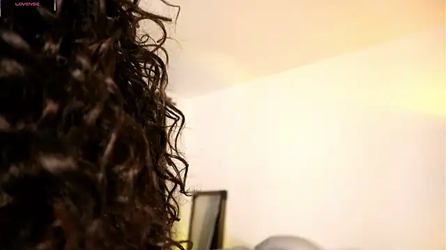 Snapshot of Valeriestyle chatting on 09.12.25 Valeriestyle online show from 09.12.25